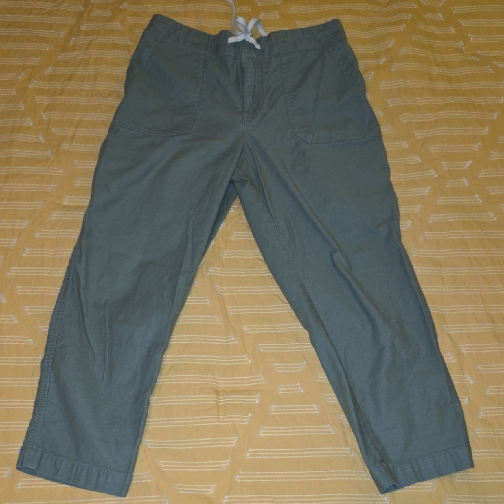 Loft 100% Cotton Twill Green Cropped  Pants